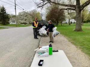 Chris unloading truck of litter from volunteer for Clean Up Cornwall Earth Day
