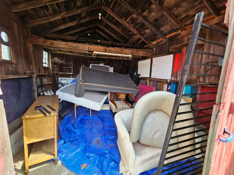 Cornwall CT Junk Removal Service Before Cornwall CT Junk Removal Service Before